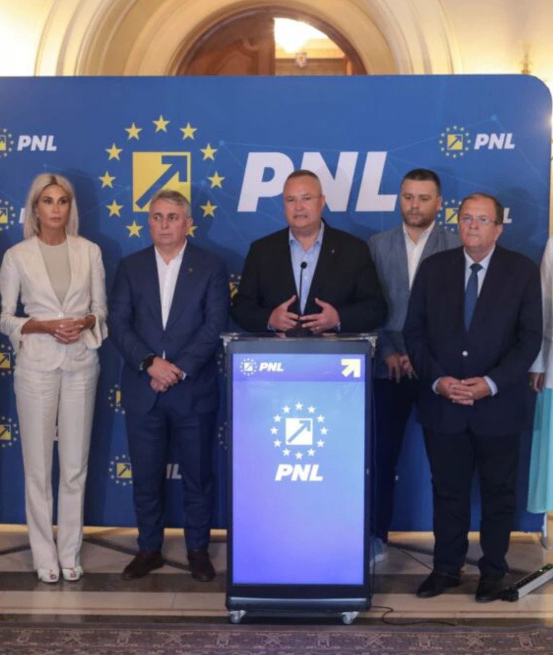 PNL cere reluarea negocierilor: Să epuizăm toate căile de dialog, cu înţelepciune