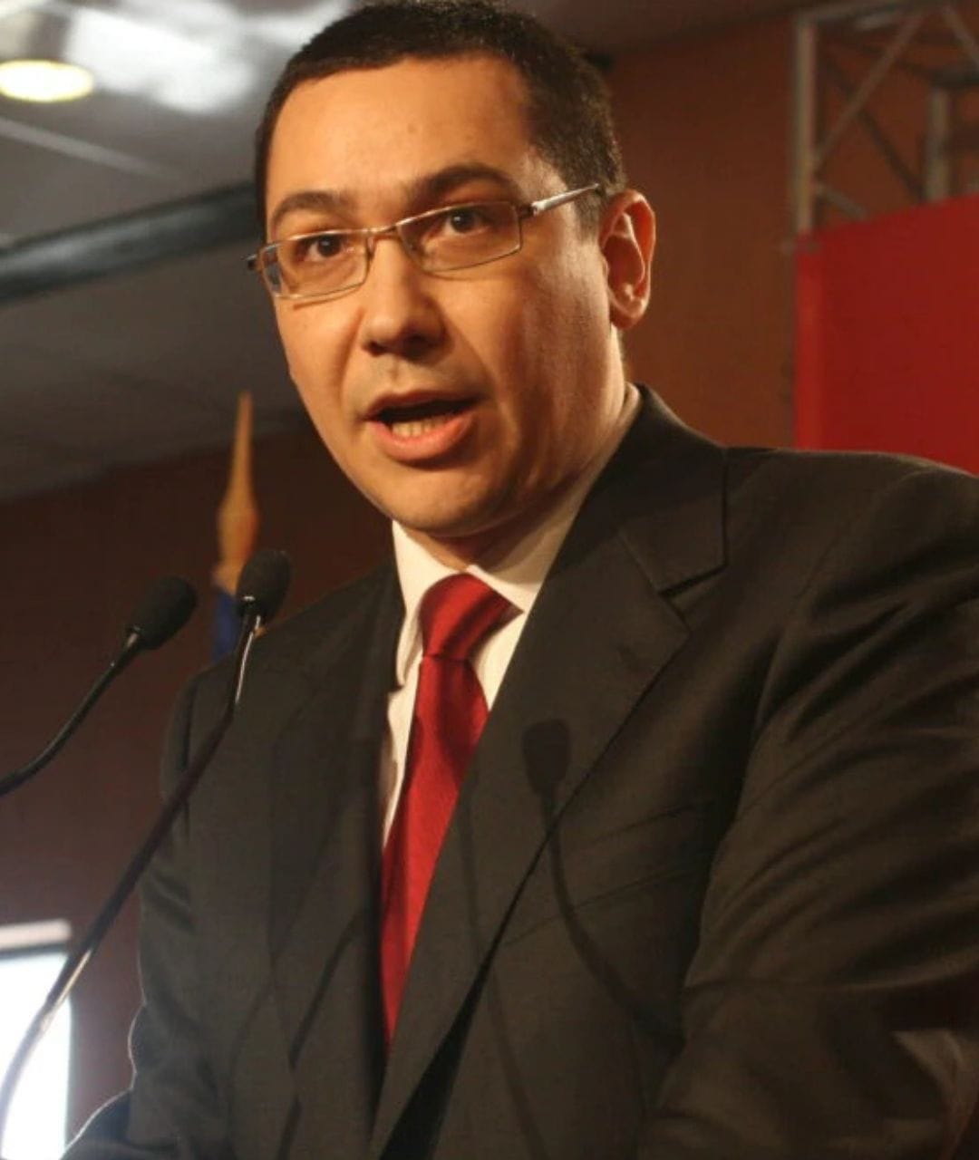 Guvernul Ciolacu 2. Victor Ponta revine în linia întâi a politicii