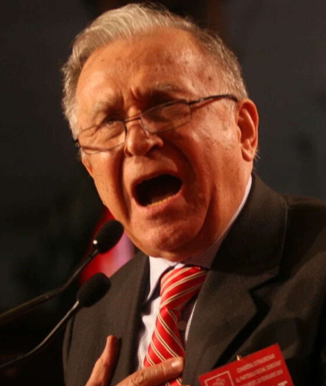 Ion Iliescu. Se cer despăgubiri istorice de la fostul președinte. Vezi mai jos Ce au decis judecătorii