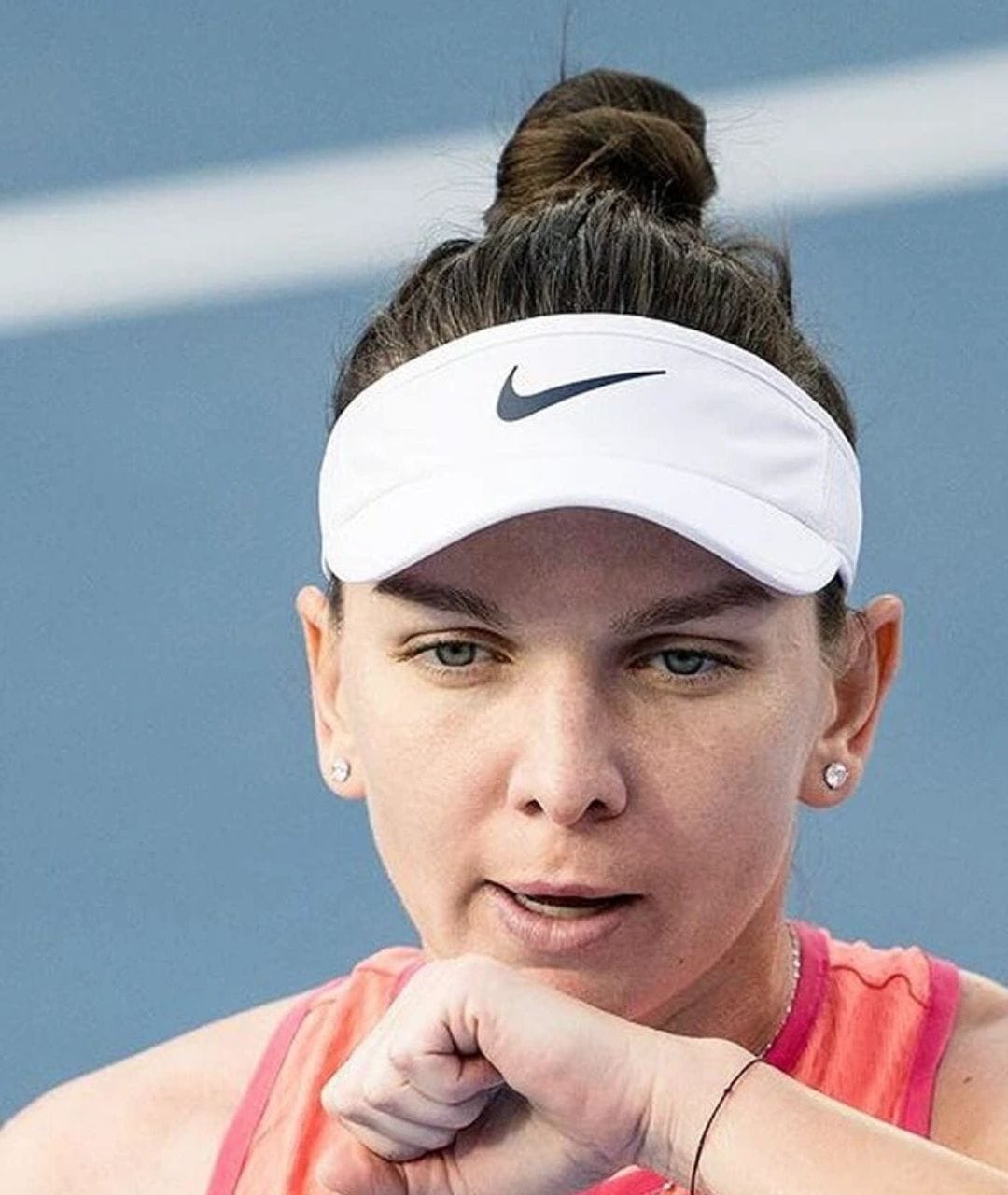 Simona Halep și-a pus singură capăt carierei oare?! O legendă a tenisului a găsit greșeala mai jos : N-a reușit să arate…