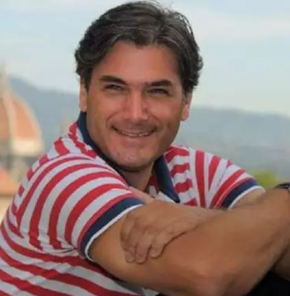 Ce s-a ales de Mircea Radu, fostul prezentator de la „Din dragoste”? Cum arată acum, la 56 de ani. În tinerețe făcea furori printre doamne și domnișoare