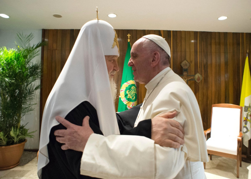 Papa Francisc, un „papă al poporului”: Cum a ajuns fiul unor imigranți din Argentina să conducă Vaticanul…