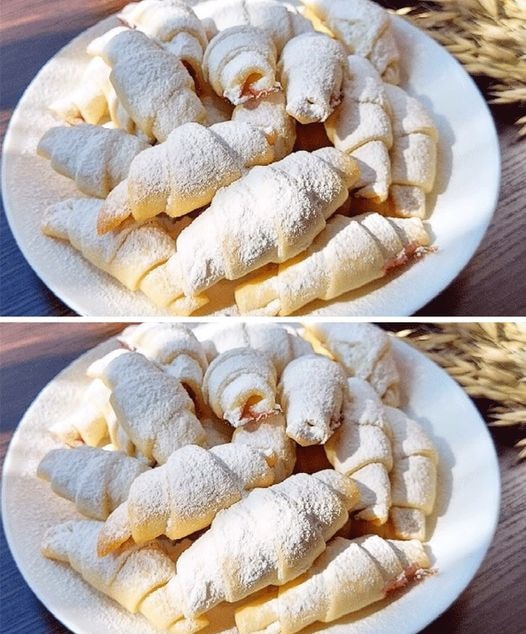 Cornulețe pufoase cu gem, fără unt sau untură – rețetă simplă și delicioasă