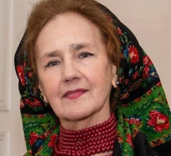 Irina Loghin și Sofia Vicoveanca, secretul tenului fără riduri. Ingredientul miraculos pe care îl folosesc din propria bucătărie