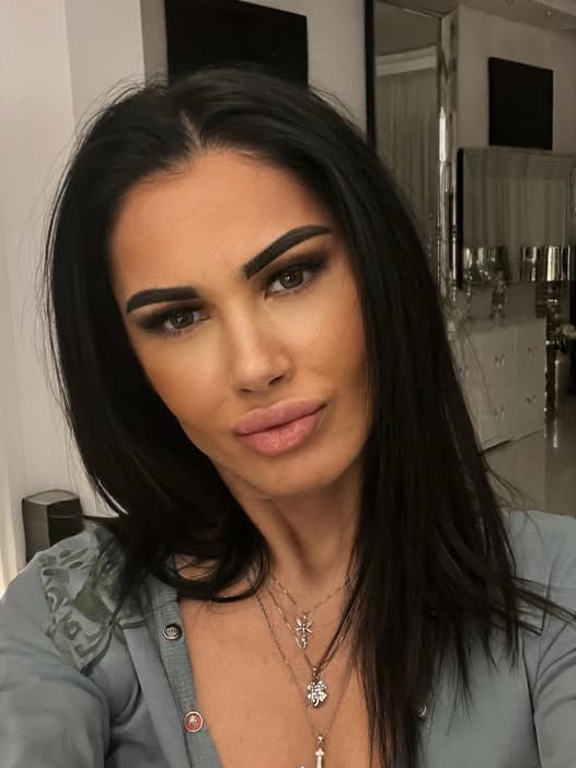 Oana Zăvoranu, critici dure la adresa Deliei: „Tu te îmbraci ca un bărbat, te porți ca un bărbat”