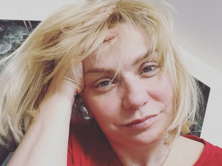 Cristina Cioran, momente dificile: la spital cu fiul de cinci luni, în timp ce tatăl copilului se află în arest.vezi in comentarii