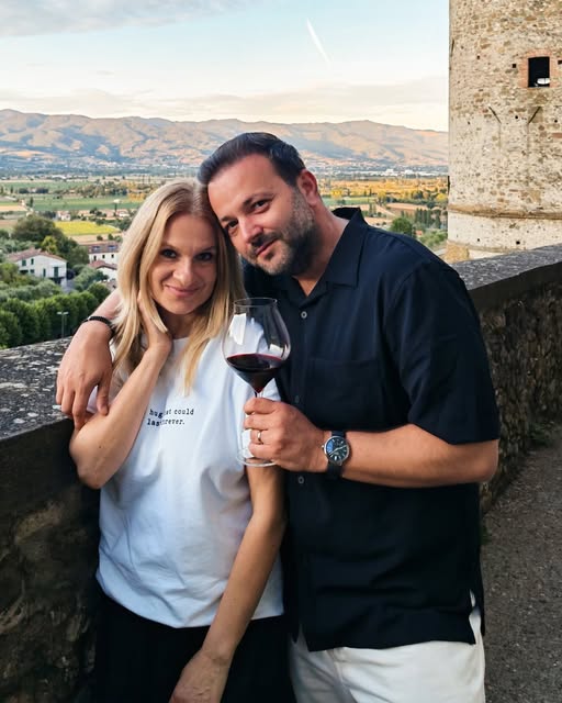 Mihai Morar, 19 ani de căsnicie cu soția sa, Gabriela: „Iubirea zidește”.vezi in comentarii