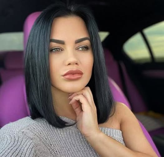 Carmen de la Sălciua, transformare spectaculoasă la 36 de ani: „Am renunțat la dulciuri și am introdus mișcarea în rutina zilnică”.vezi in comentarii