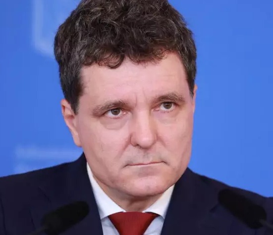 O nouă disciplină obligatorie pentru toți elevii. Nicușor Dan anunță includerea ei în strategia de securitate națională.vezi in comentarii