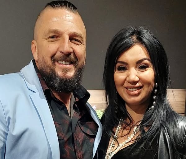 Planuri date peste cap pentru Adriana Bahmuțeanu și George Restivan. Au amânat nunta! Ce a dus la această decizie.vezi in comentarii