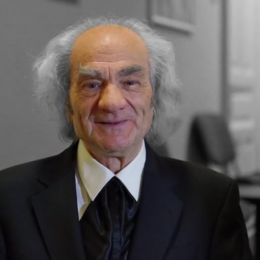 Leon Dănăilă, întoarcere emoționantă la Darabani: „Tot ce am devenit ca om și ca medic își are rădăcinile aici”.Vezi in comentarii
