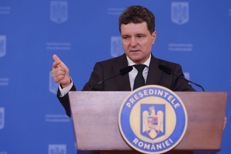 Nicușor Dan: „Influența SRI în deciziile statului a existat. Un director civil ar putea garanta echilibru”.Vezi in comentarii