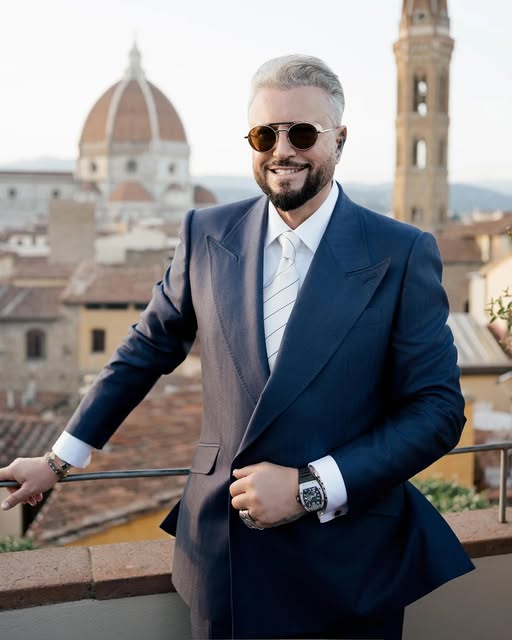 Cătălin Botezatu, opinie tranșantă despre designul vestimentar românesc: „Avem doar câțiva creatori autentici”.Vezi in comentarii