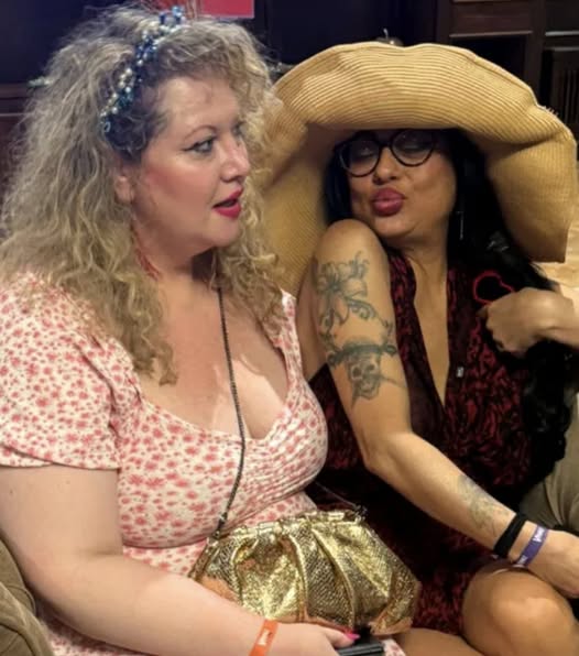 Oana Lis, mesaj emoționant după  decesul jurnalistei Ioana Popescu: „Măcar a trăit intens”.Vezi in comentarii