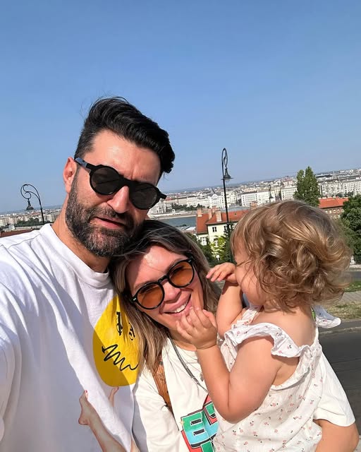 Gina Pistol, despre noul ei proiect: „Are legătură cu familia noastră. Sper să mă țină nervii!”.vezi in comentarii