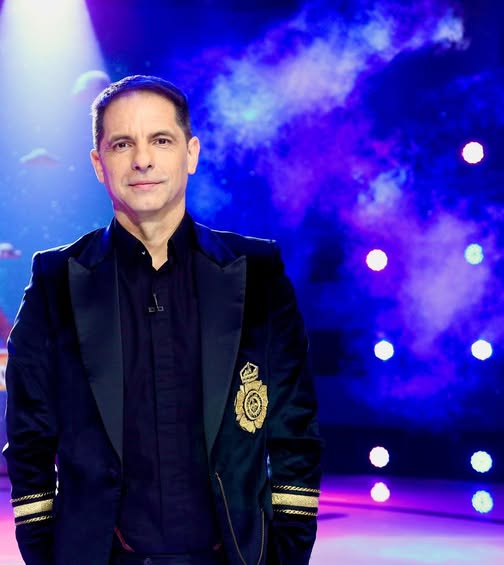 Dan Negru pregătește o posibilă revenire spectaculoasă: „Revelionul 2025” ar putea reuni artiști din toate televiziunile.vezi in comentarii