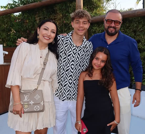 Andra și Cătălin Măruță investesc în educația copiilor: Eva și David studiază la o școală de top din Capitală.vezi in comentarii