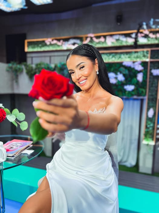 Schimbare importantă în televiziune? Bianca Comănici, posibilă nouă prezentatoare la „Casa iubirii”.Vezi in comentarii