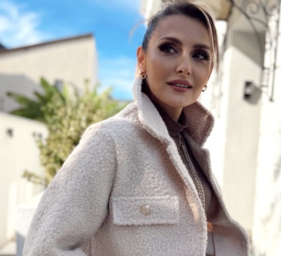 Alina Sorescu și Alexandru Ciucu, tensiuni post-divorț: Artista reclamă dificultăți în relația cu fostul partener.Vezi in comentarii