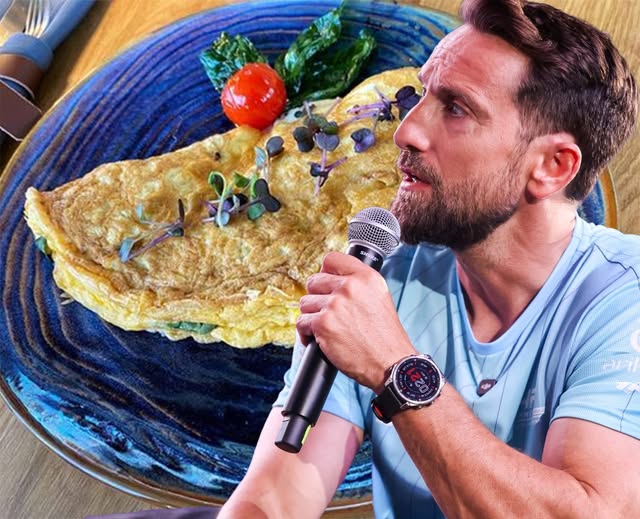 Cât costă o omletă banală în restaurantul lui Dani Oțil din București. Foarte scump