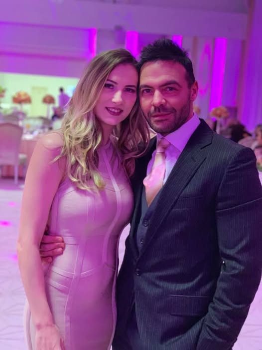 Motivul REAL pentru care Bianca și Cornel Păsat au divorțat după 14 ani. Fosta soție a liderului Flamingo Boys a spus-o în direct, la TV!