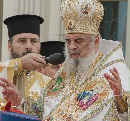 Catedrala Națională – un nou moment simbolic pentru viața spirituală din România.vezi in comentarii