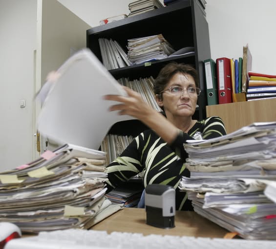 Acești pensionari din România vor primi PENSII mai mari începând cu 4 noiembrie 2025. Cine se încadrează