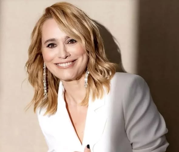 Andreea Esca a spus care este defectul pe care a fost nevoită să îl ascundă în cei peste 30 de ani de carieră: „Dacă te uiți din profil…”