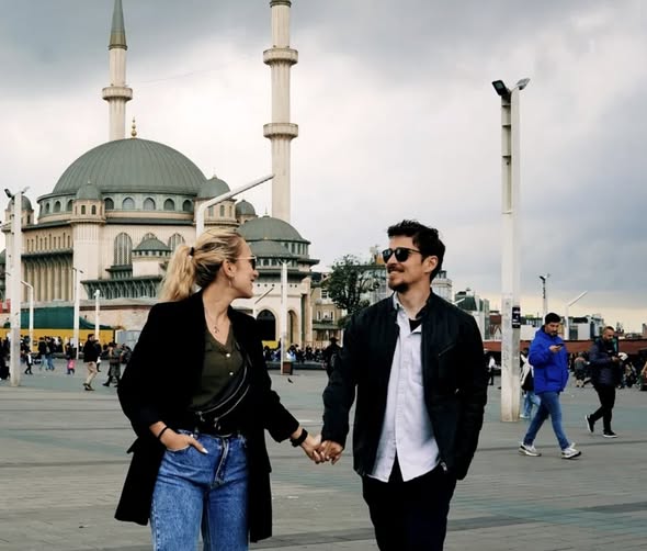 Andrei Leonte, primul câștigător X Factor, se căsătorește! Obiceiul ghinionist pe care și-l dorește la nuntă: „A fost ideea ei”