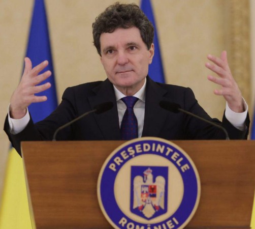 Nicușor Dan a sunat o judecătoare, după ce a aflat că vrea să se pensioneze. Ce i-a spus aceasta la telefon