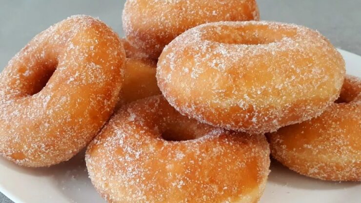 Ce să pui în aluatul de gogoși pentru a crește repede. Secretul gospodinelor pentru gogoși pufoase și delicioase. Trucul pe care trebuie să-l încerci