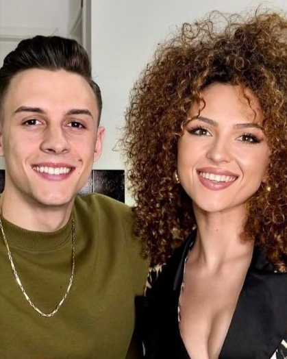 Ce a postat Robert după zvonurile privind despărțirea de Giuly: „Ne era dor…”