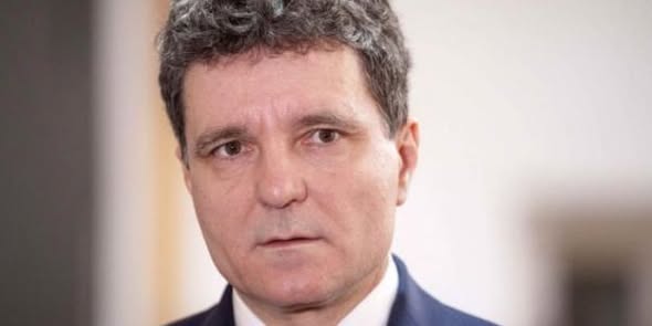 Legea pe care toti o asteptau a fost promulgata. Nicusor Dan a semnata