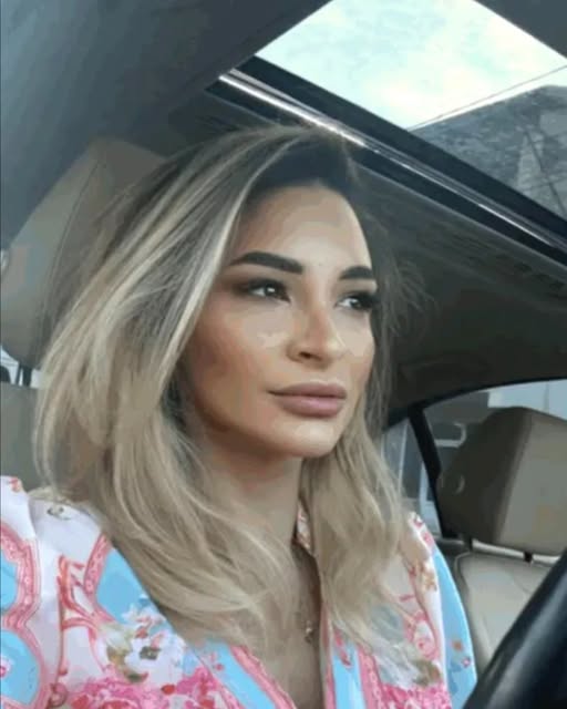 Colegii Ștefaniei Szabo au declanșat o anchetă internă neoficială. Noi detalii ies la iveală despre fostul ei soț. vezi mai jos