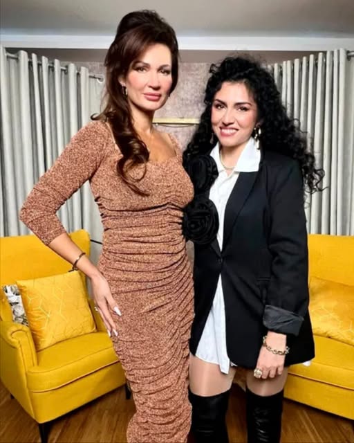 Vârsta nu iartă pe nimeni! Nicoleta Luciu, schimbare uluitoare la 45 de ani: fanii spun că este de nerecunoscut. vezi mai jos