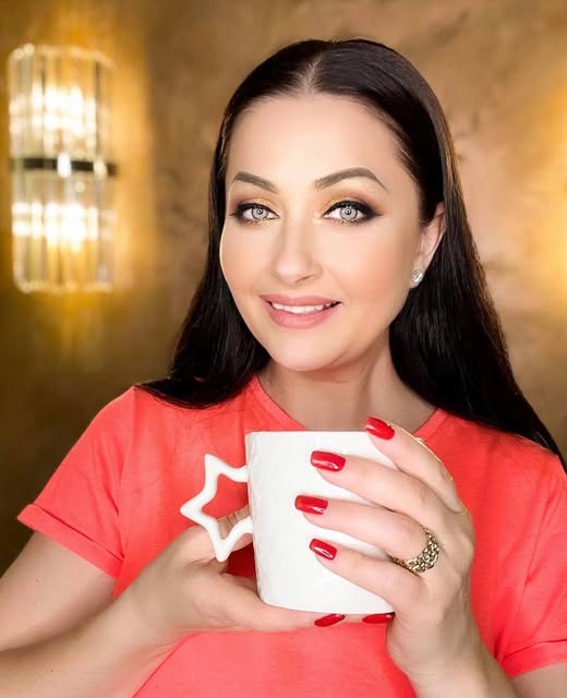 Salariul URIAȘ pe care îl încasa Gabriela Cristea la Kanal D. Câți bani îi intrau lunar în cont, de fapt