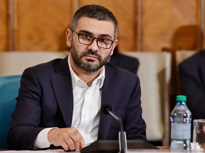 Ce ajutor pot primi pensionarii în 2026, potrivit ministrului Muncii