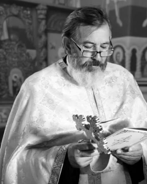 Dimitrie Mihoc s-a stins din viață la 62 de ani. Preotul care și-a dedicat viața credinței și ajutorării celor aflați în nevoie.Vezi in comentarii