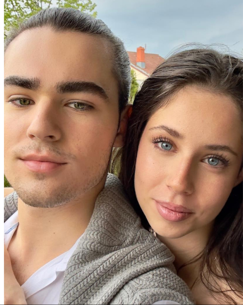 „Ai cea mai mândră soră din lume” – mesajul Violetei Bănică pentru fratele ei, de ziua lui…Vezi in comentarii