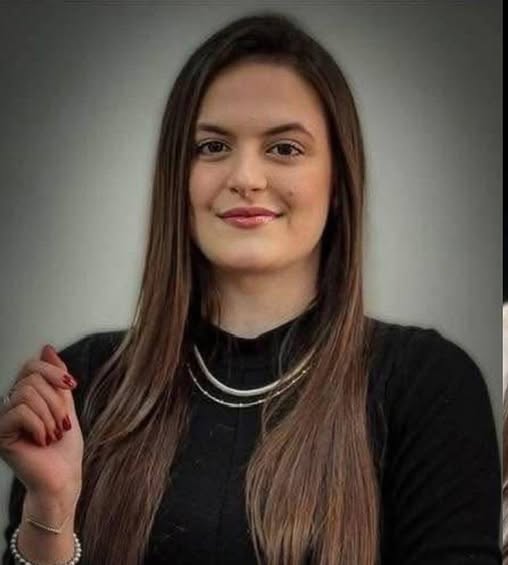 O tânără de 22 de ani a murit imediat după ce a ajuns acasă de la spital. Medicii i-au fă… Vezi mai mult