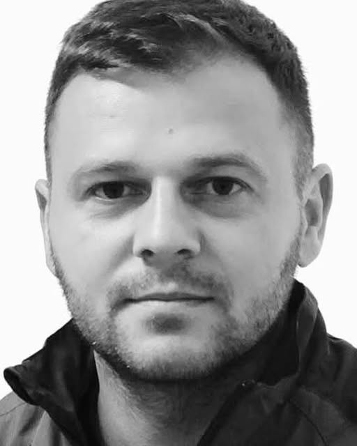 Leontin, tatăl unui băiețel, a murit în drum spre serviciu după ce s-… Vezi mai mult