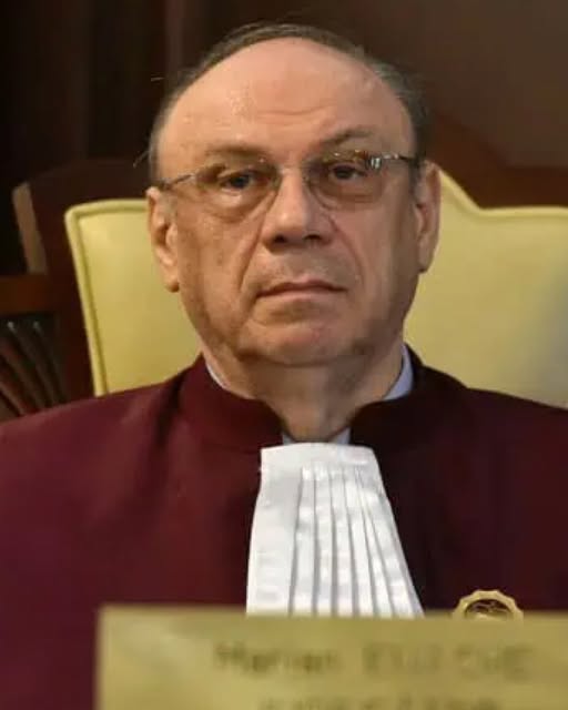 Lovitură pentru pensiile speciale! Ce sume vor primi magistrații de acum înainte…Vezi in comentarii