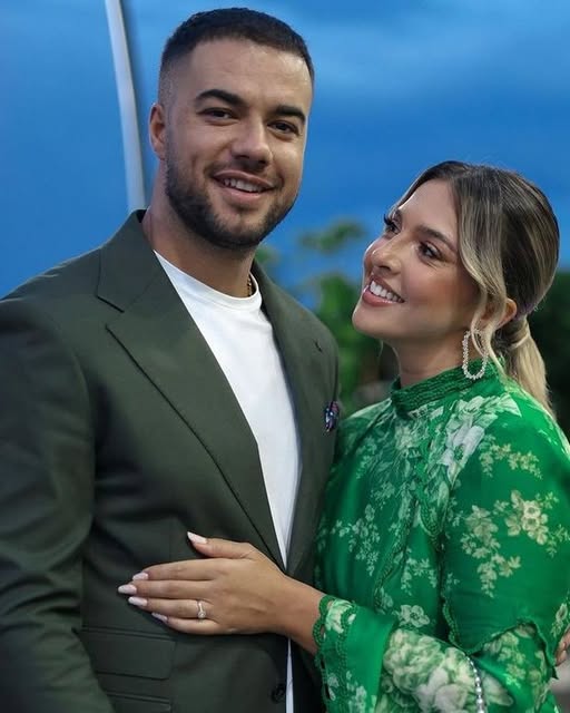 Anunț de ULTIMĂ ORĂ! Culiță Sterp și Daniela au… Vezi mai mult