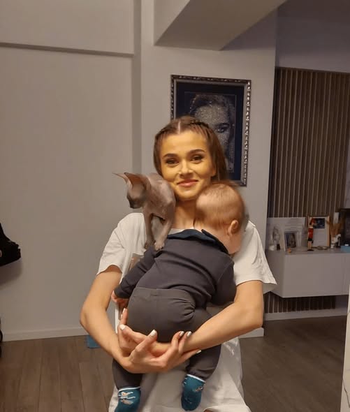 Theo Rose și-a ținut ascunsă boala! De ce anume a suferit artista: „Nu sunt complet vindecată. Retrăiesc acea frică”