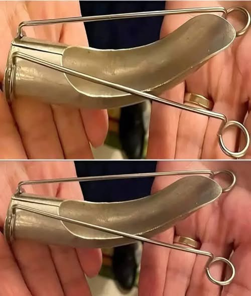 Mama a găsit obiectul ăsta în sertarul lui tata… E chiar ce mă tem eu că e?