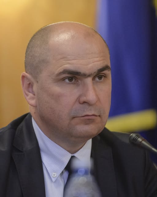 Atenție, români! Schimbări importante la pensia de urmaș…Vezi in comentarii