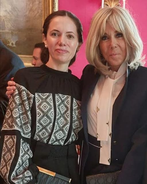 Prima Doamnă a României, analizată după apariția de la Casa Albă: ținută apreciată, dar cu rezerve privind atitudinea…Vezi in comentarii