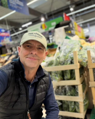 Urzicile au ajuns „lux de primăvară”! Dan Negru reacționează dur când vede cât costă acum kilogramul: „Nu mai e mâncarea săracului”…Vezi in comentarii