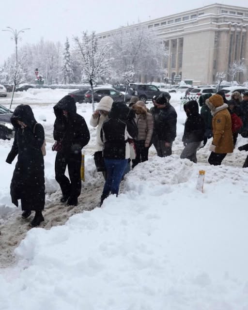 Vreme capricioasă în următoarea perioadă: răcire accentuată, ploi și chiar ninsori de Florii…Vezi in comentarii