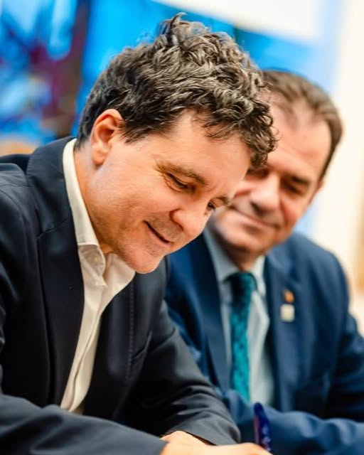 Nicușor Dan a semnat! România are o nouă sărbătoare națională: ce se va întâmpla în fiecare an pe 10…Vezi in comentarii